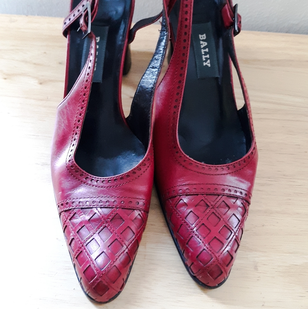 Vintage Red Leather Bally Jussey Slings UK 4.5 US 6.5 - Picture 2 of 6